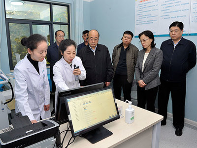 市人大常委会专题调研便民就医服务与创业投资融合发展